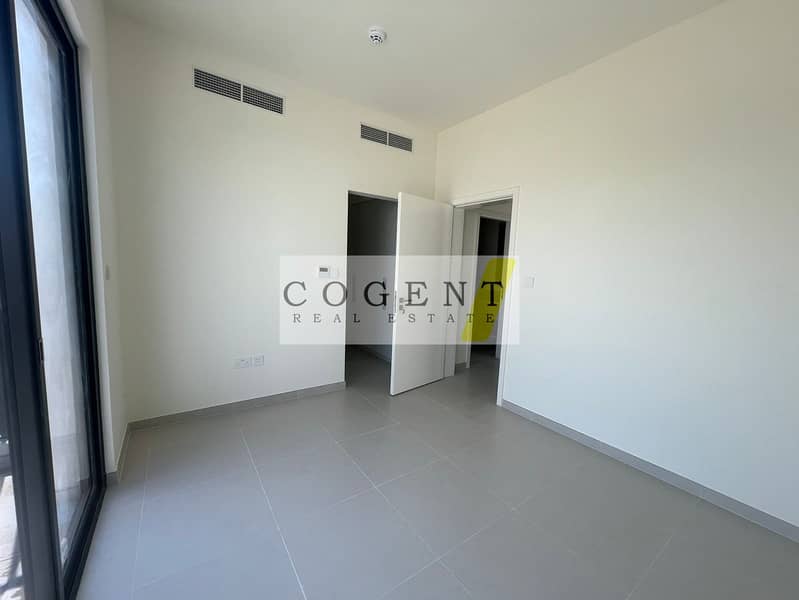 Vacant Mid Jan | Single Row | Hot Deal - Image 15