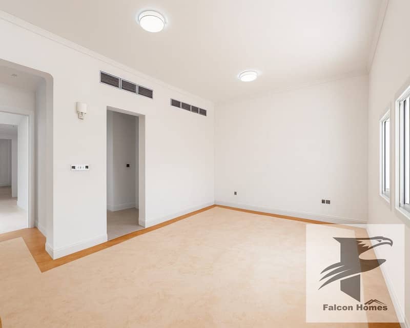 Well-Maintained Spacious 7BR Villa | Service Block - Image 7