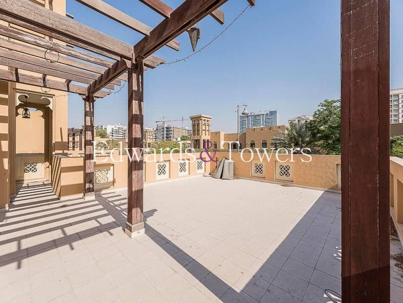 Spacious 3-Bed Villa | Type B | Back-to-Back - Image 34