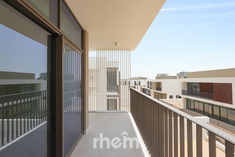 Great Location | Elevated | Close To Amenities - Image 16