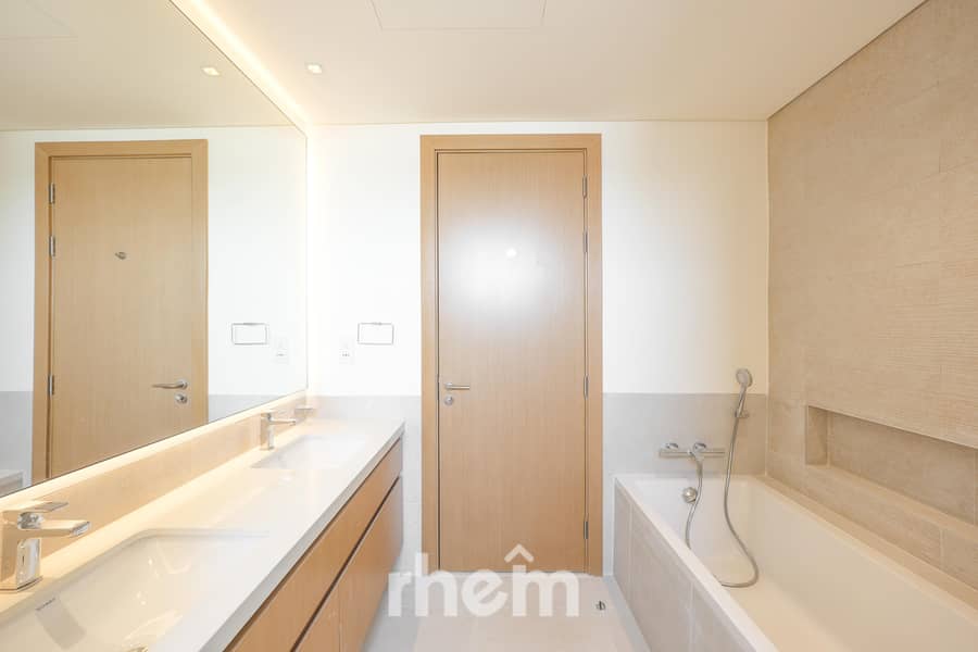 Great Location | Elevated | Close To Amenities - Image 17