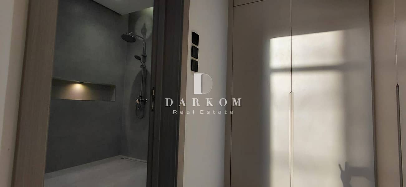 Stunning 5 Bedroom Villa + Maid’s Room in Al Aweer 1 | Prime Location | Spacious Layout