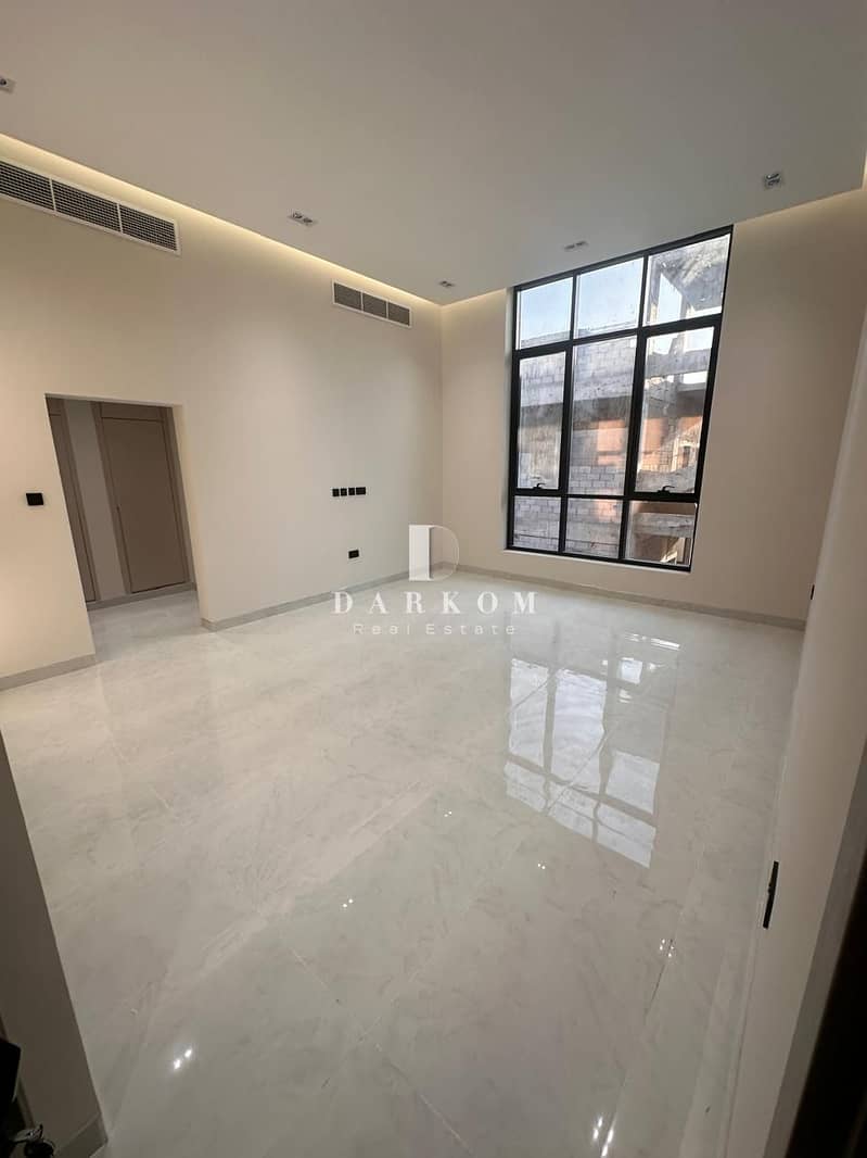 Stunning 5 Bedroom Villa + Maid’s Room in Al Aweer 1 | Prime Location | Spacious Layout - Image 16