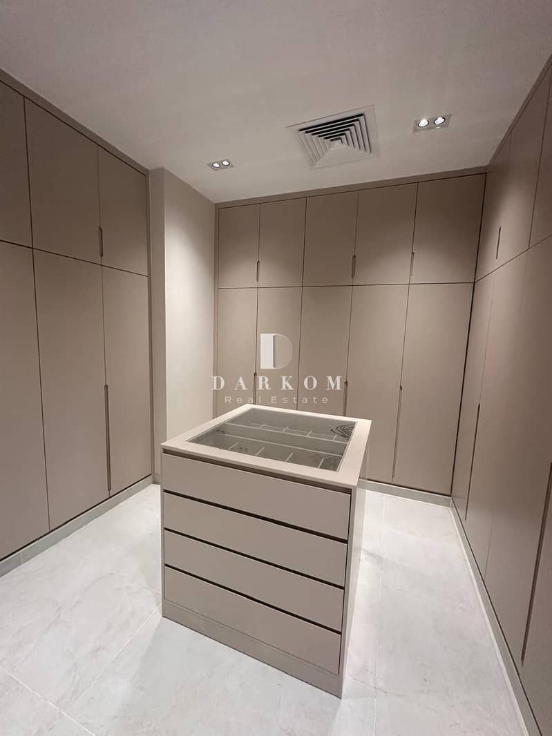 Stunning 5 Bedroom Villa + Maid’s Room in Al Aweer 1 | Prime Location | Spacious Layout - Image 24