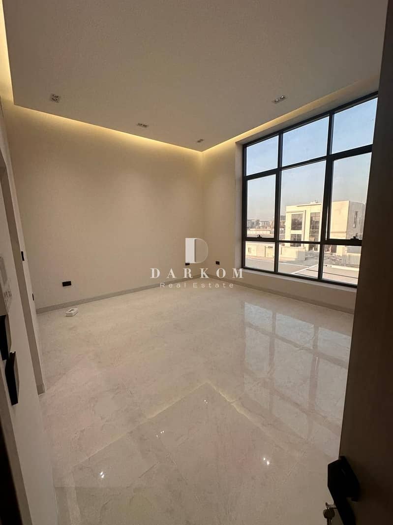 Stunning 5 Bedroom Villa + Maid’s Room in Al Aweer 1 | Prime Location | Spacious Layout - Image 26