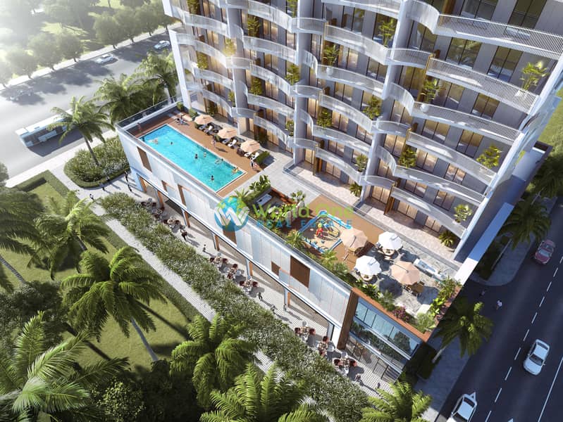 29 swimming pool 1. jpg