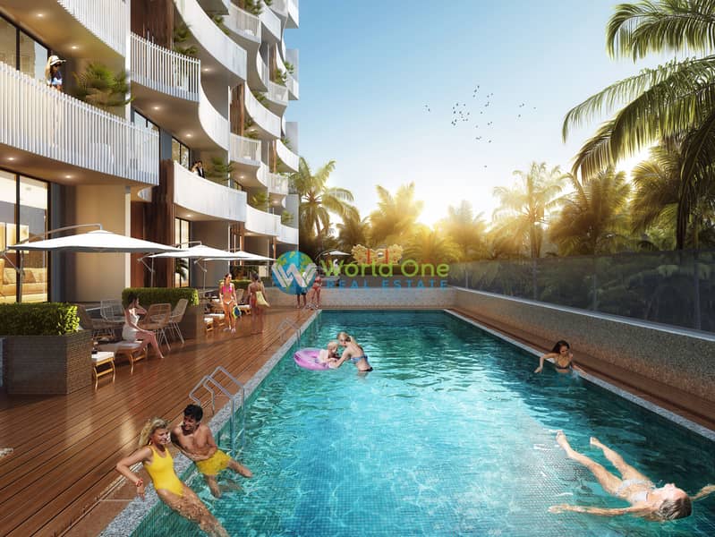 30 swimming pool 2. jpg