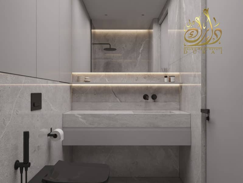 24 Toilets (3). jpg