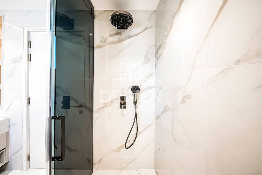 Fully Renovated | Golf Course View | Mansion - Image 23