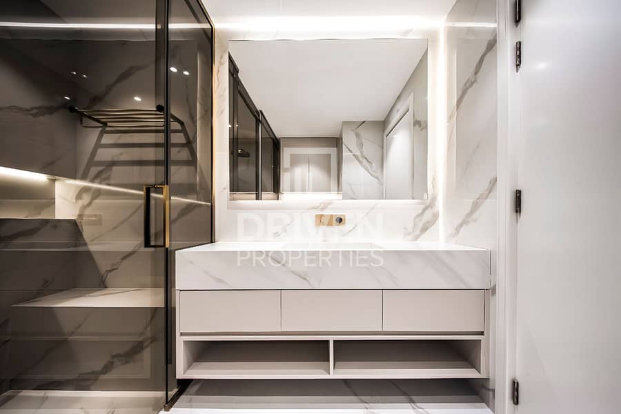 Fully Renovated | Golf Course View | Mansion - Image 30