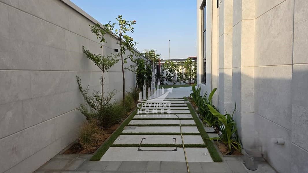 LUXURY 6 BEDROOM VILLA FOR RENT IN KHAWANEEJ 2 - Image 7