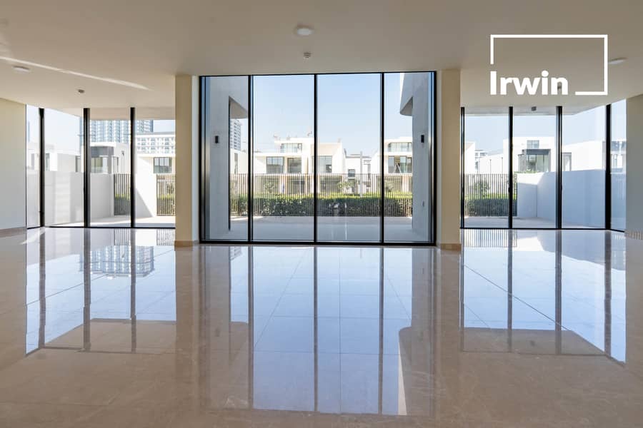 Classic | Lagoon Backing | Address Branded Villa - Image 16