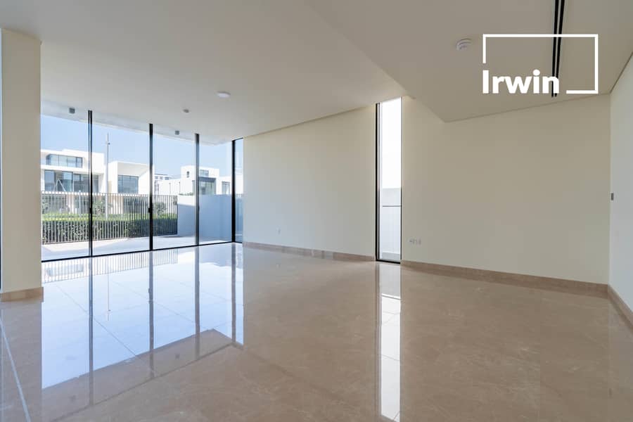 Classic | Lagoon Backing | Address Branded Villa - Image 18