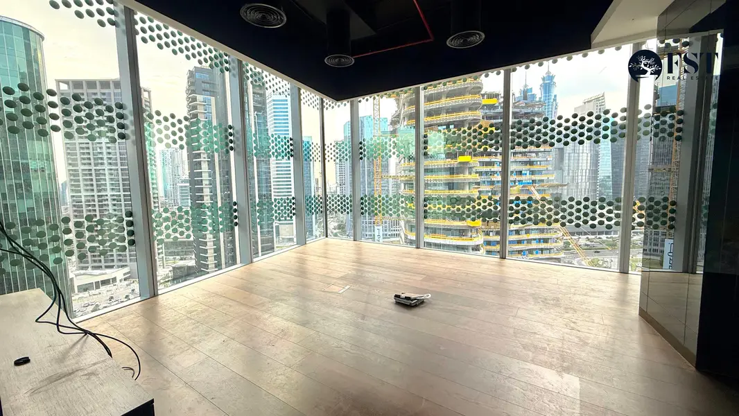 Fitted Office in OPUS with 3 Car Parking