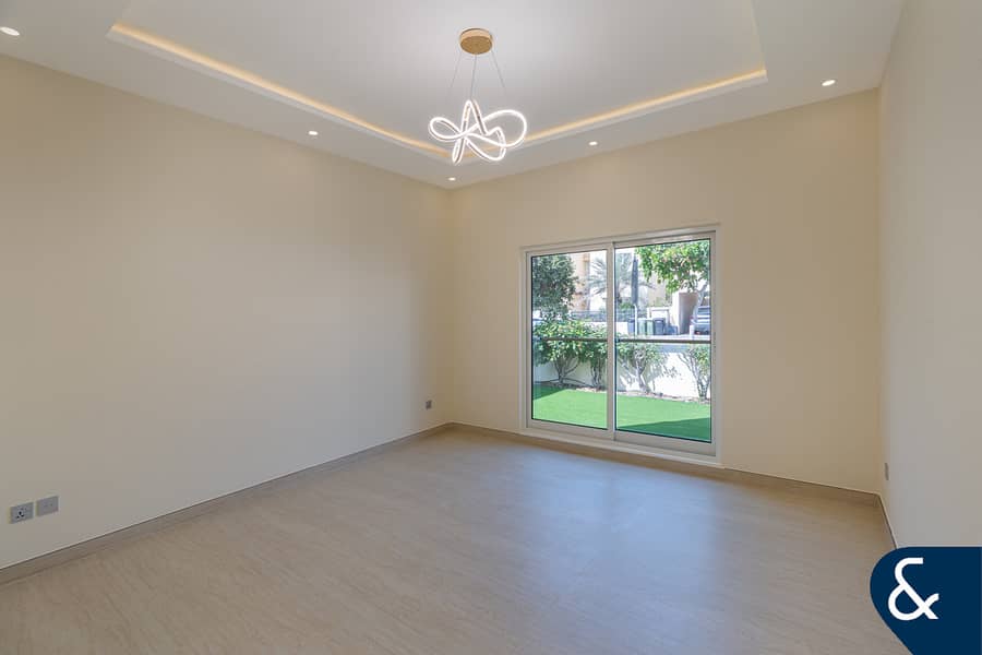 Newly renovated | Lake view | Private pool - Image 7