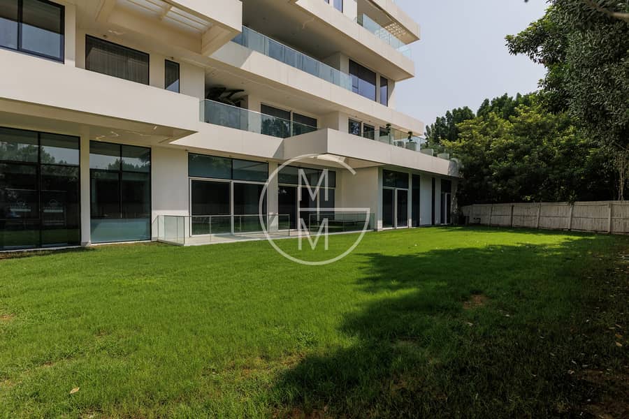 Exclusive | 3 Bedroom | Private Garden - Image 15