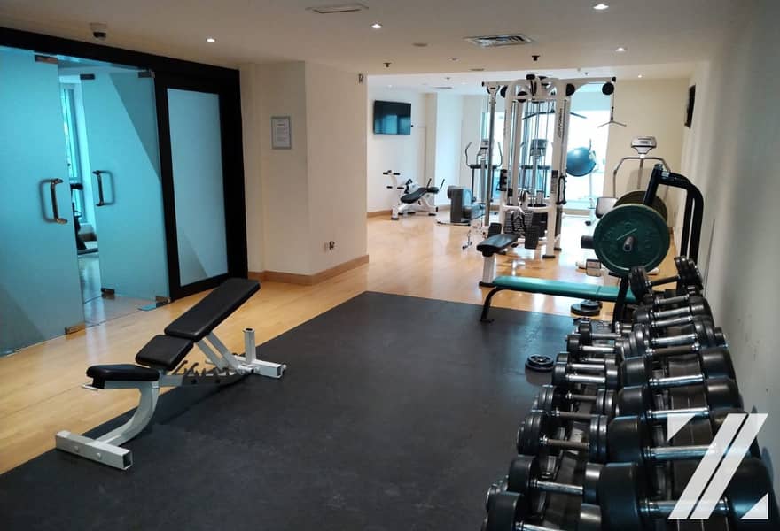 Spacious 2BHK with Marina View | Chiller Free - Image 14