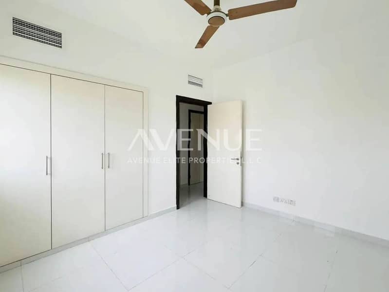 Great Location | Well Maintained | Private 3E