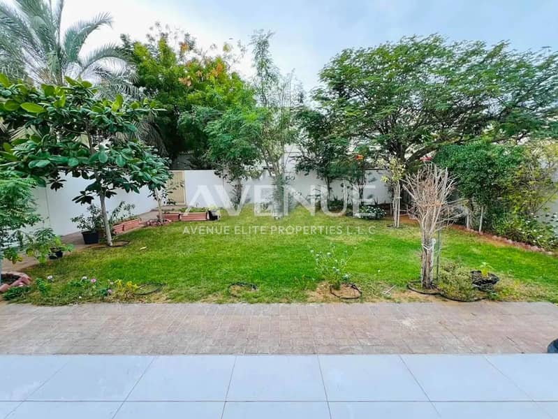 Great Location | Well Maintained | Private 3E - Image 15