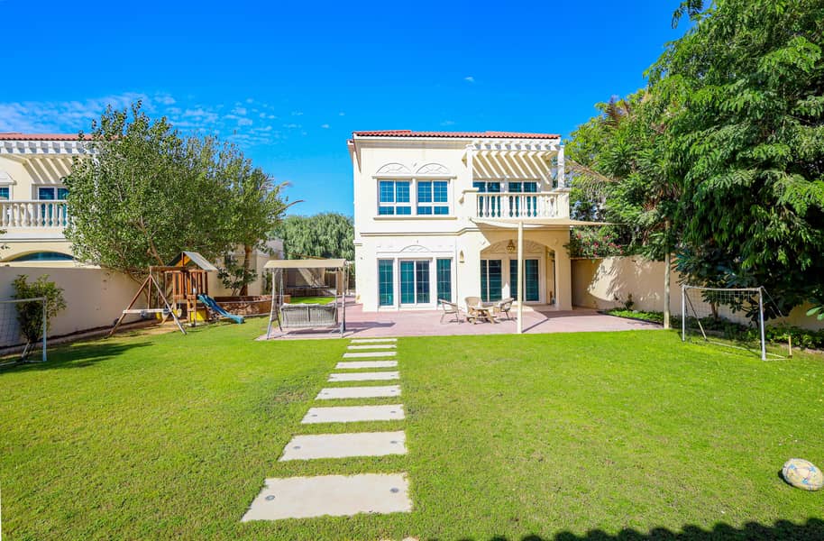 Customized Majlis 2BR G+1 Villa with Massive Private Garden - Image 14