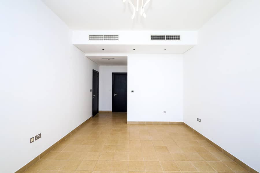 Customized Majlis 2BR G+1 Villa with Massive Private Garden - Image 10