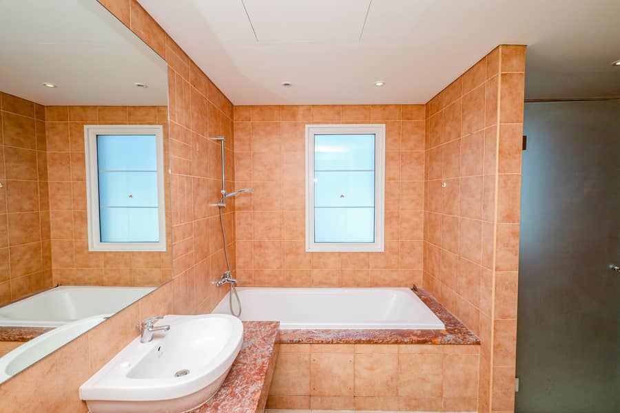 Customized Majlis 2BR G+1 Villa with Massive Private Garden - Image 8