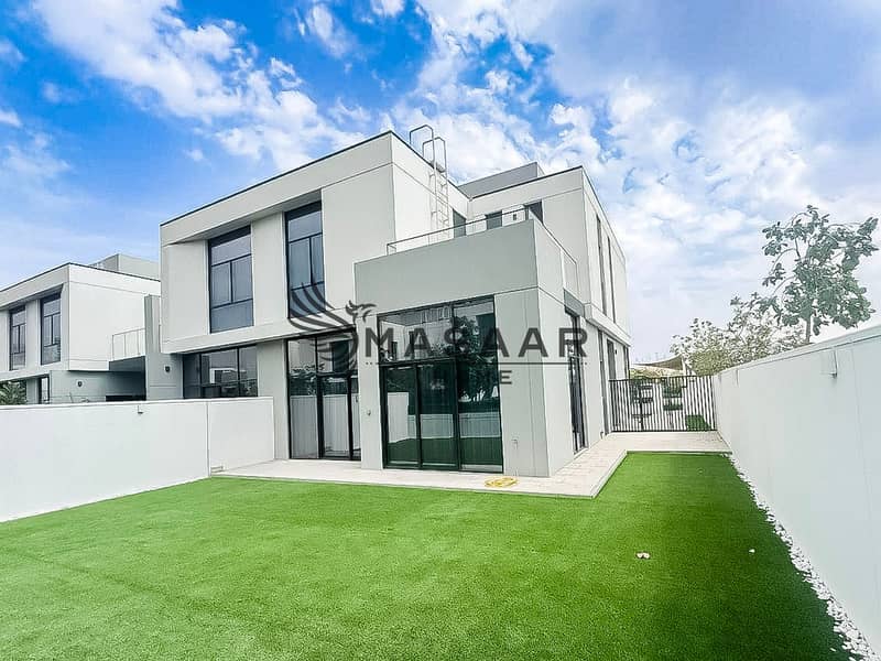 Brand New | Corner Unit | Park View | Luxury