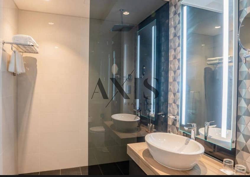 Furnished I High Floor I Ready to Move Inn