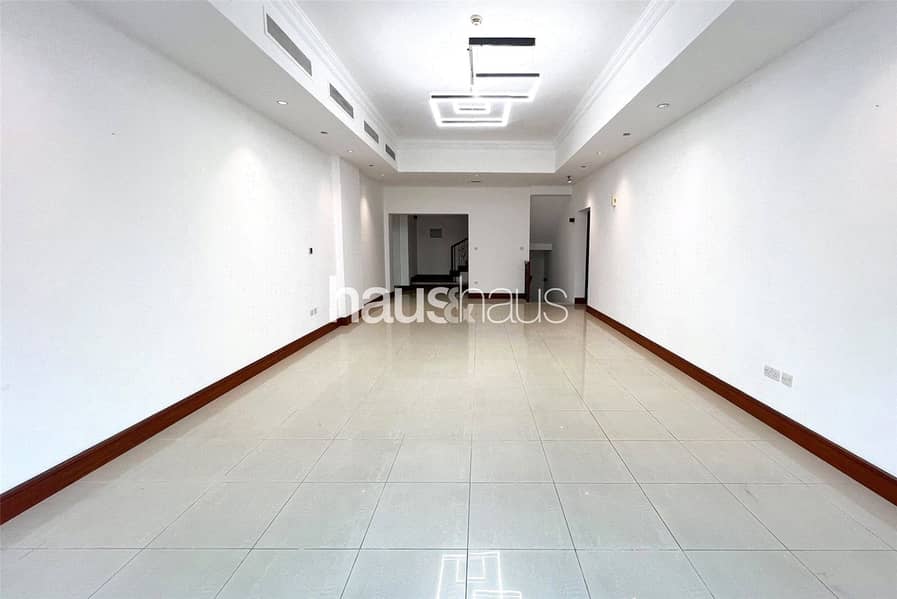 Garage | Unfurnished | Next To Nakheel Mall - Image 6