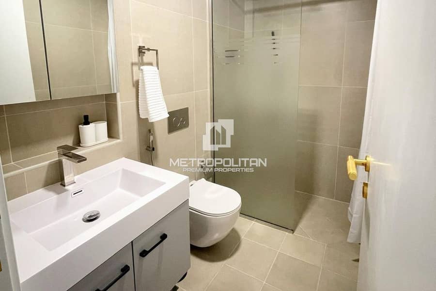 Vacant | Unfurnished | Marina and JLT Skyline View - Image 9