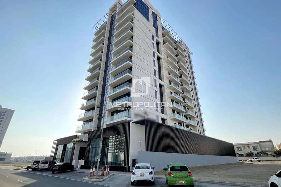 Vacant | Unfurnished | Marina and JLT Skyline View - Image 18