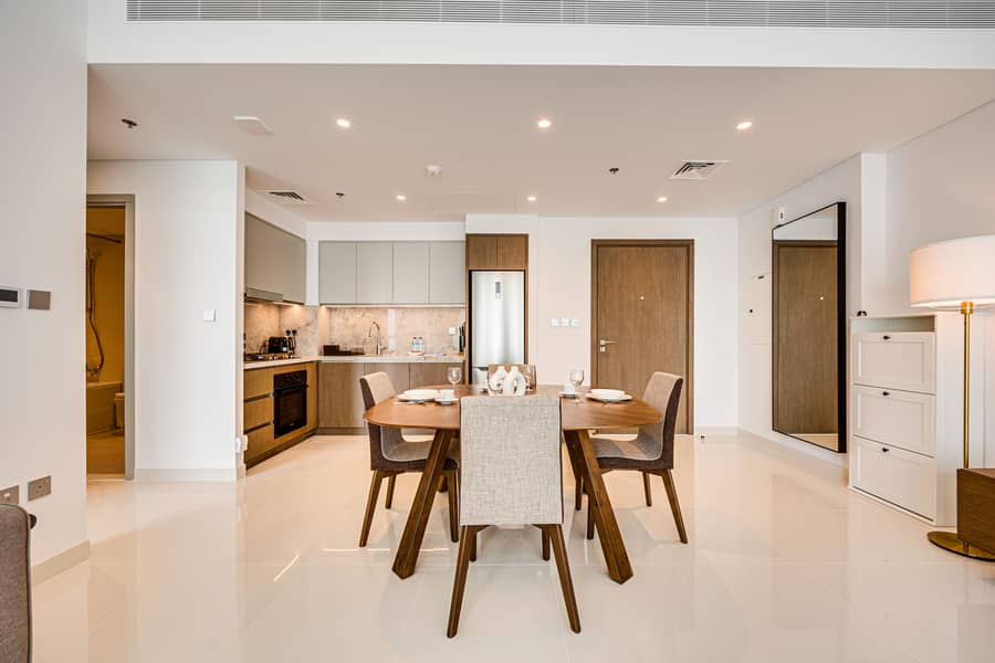 Perfectly located 1 BD apartment in Emaar Beachfront - Image 15