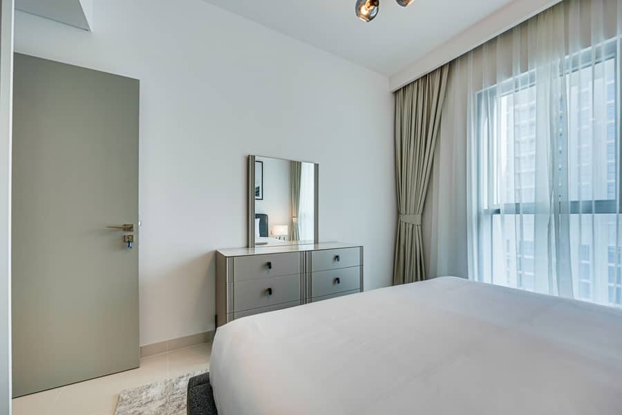 Perfectly located 1 BD apartment in Emaar Beachfront - Image 23