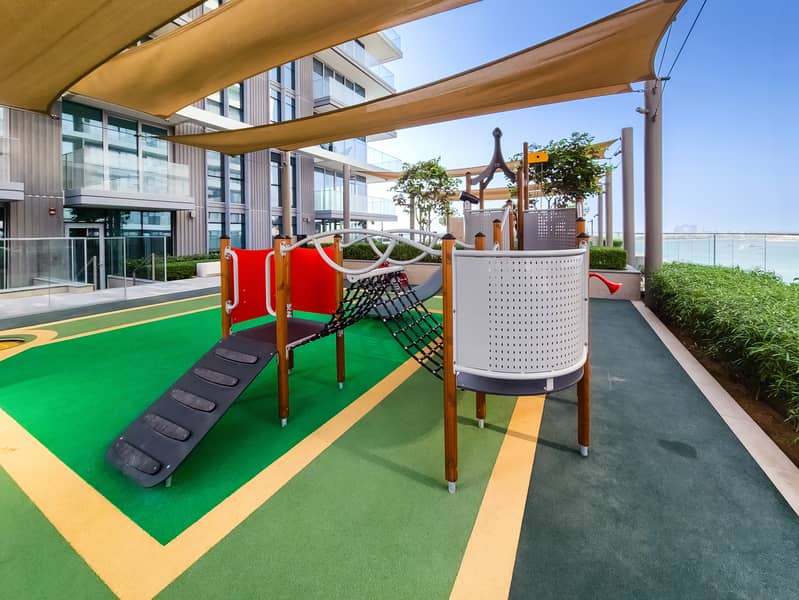 Perfectly located 1 BD apartment in Emaar Beachfront - Image 33