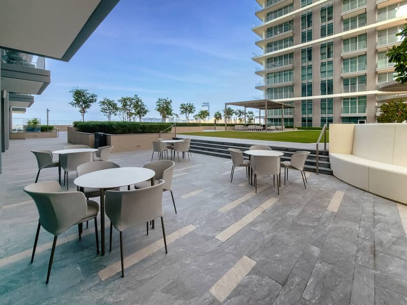 Perfectly located 1 BD apartment in Emaar Beachfront - Image 34