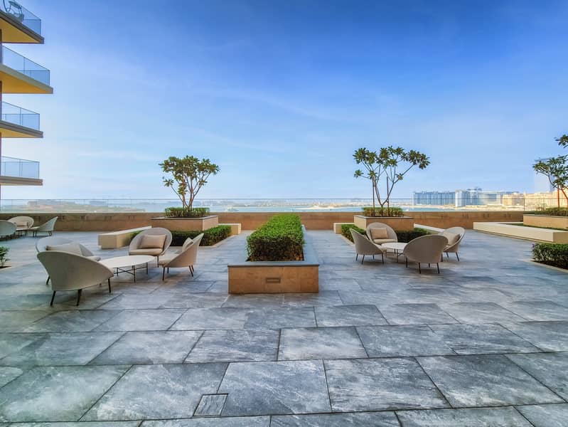 Perfectly located 1 BD apartment in Emaar Beachfront - Image 37