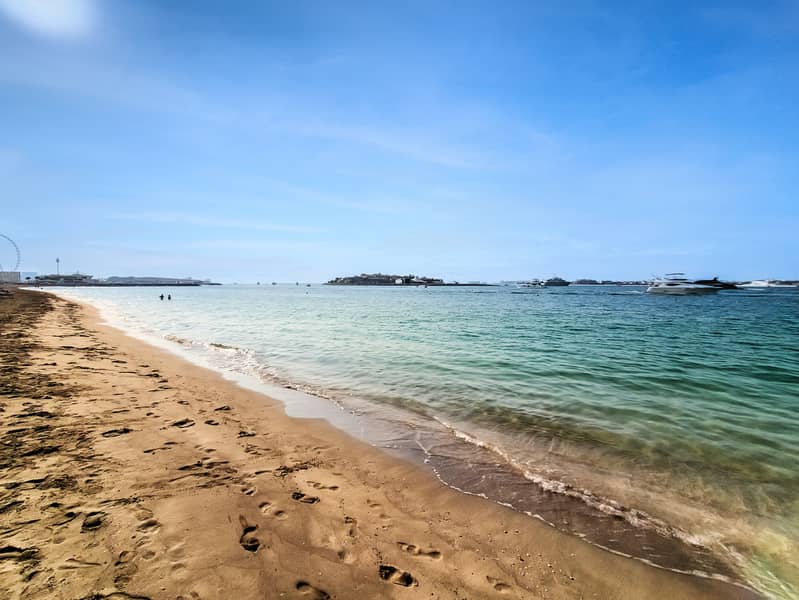 Perfectly located 1 BD apartment in Emaar Beachfront - Image 47