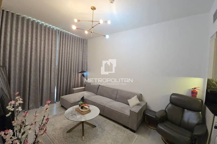 Fully Furnished| Premium Views| Big Balcony | VOT