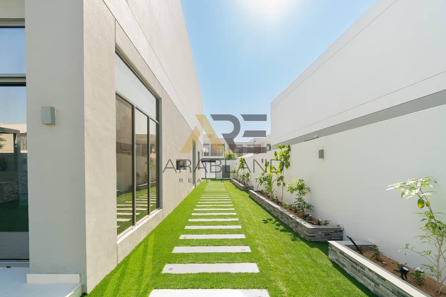 Spacious Unit | Landscaped | Ready to Move-in - Image 6