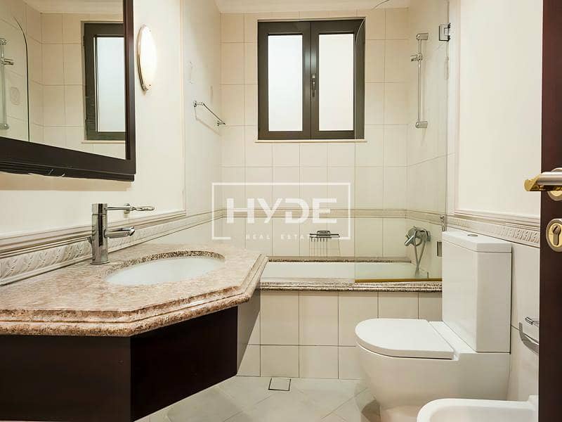 Atrium Entry | Furnished | Atlantis View - Image 8