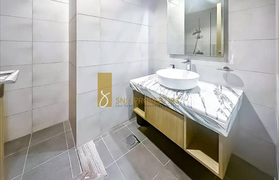 READY TO MOVE IN | HIGH FLOOR | COMMUNITY VIEW - Image 11