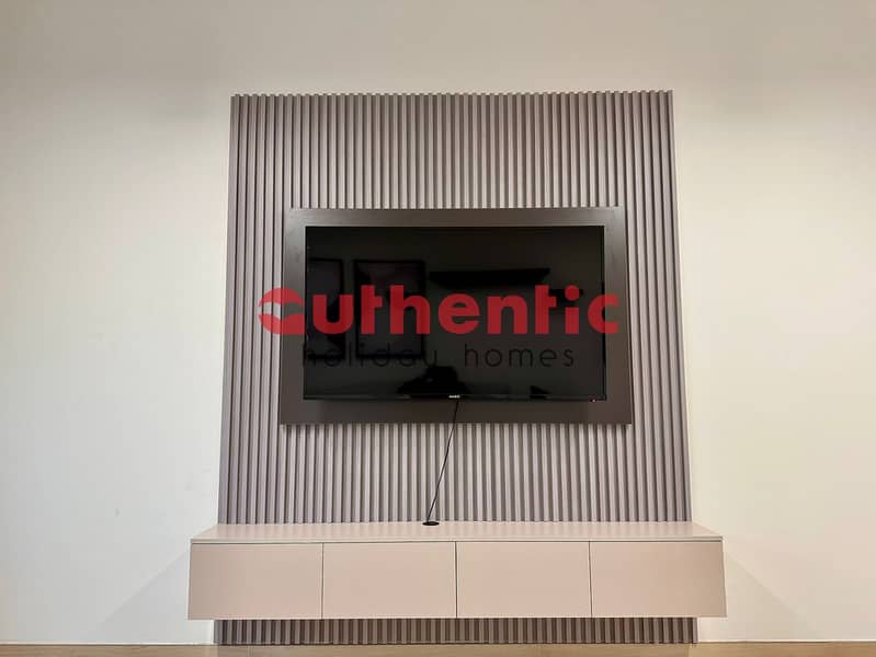 Rare Find | Pool Access | Cozy Balcony Nook - Image 10