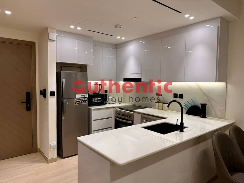 Rare Find | Pool Access | Cozy Balcony Nook - Image 26