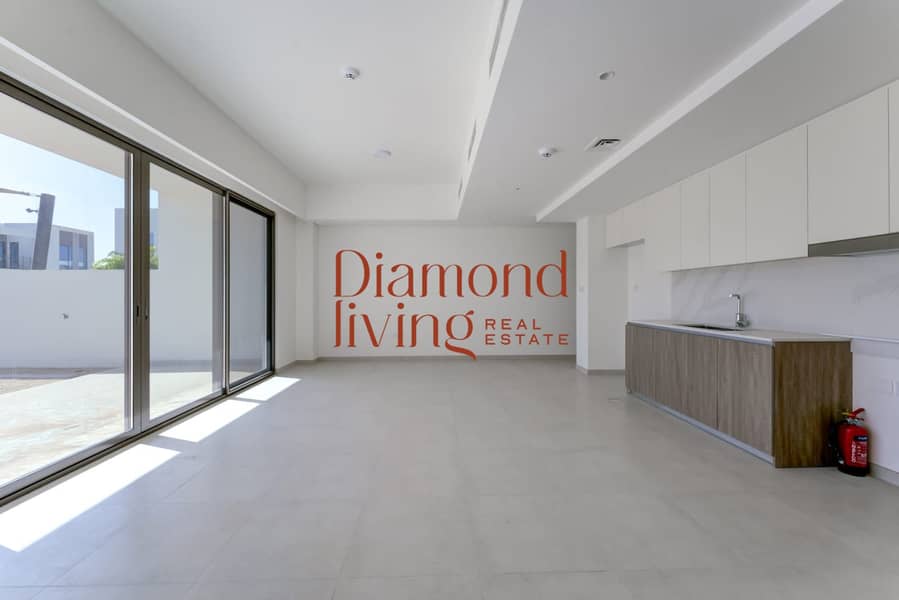 Exclusive | Single Row | Internal Location