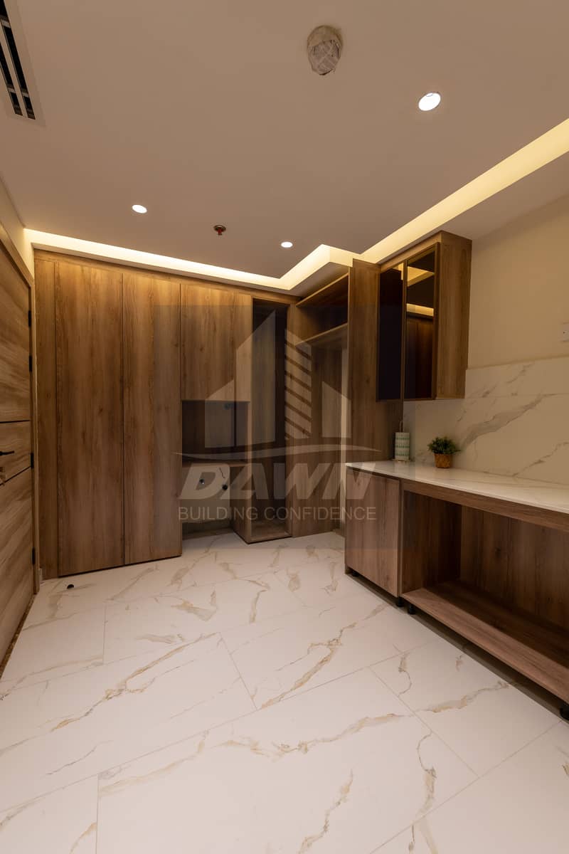 Gated Community | Premium Finishing | No Commission | Direct From Developer | Closed Kitchen | Limited Units Available - Image 9