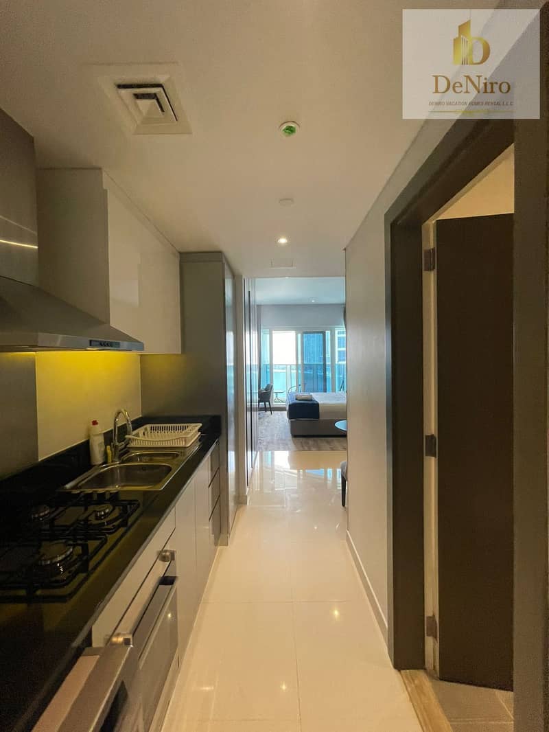 Exclusive Weekend Offer: Luxury, Comfort & Flexibility in the Heart of Dubai - Image 7