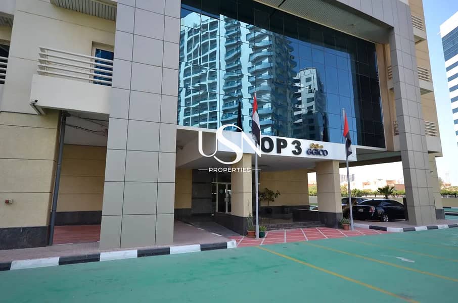 12 CHEQUES | CHILLER FREE | VACANT - Image 7