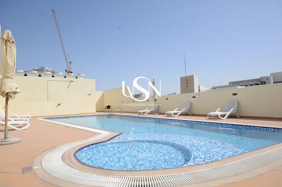 12 CHEQUES | CHILLER FREE | VACANT - Image 9