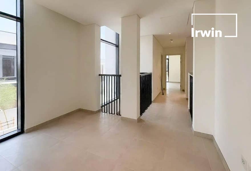 Exclusive Villa | Genuine Listing | Single Row