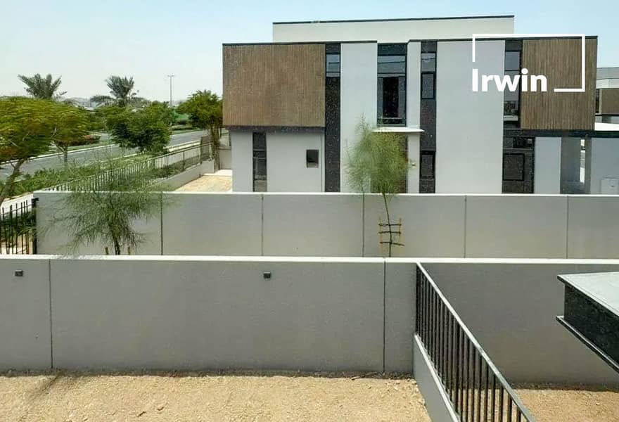 Exclusive Villa | Genuine Listing | Single Row - Image 12